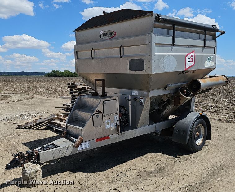 image for item DP6422 Unverferth grain cart