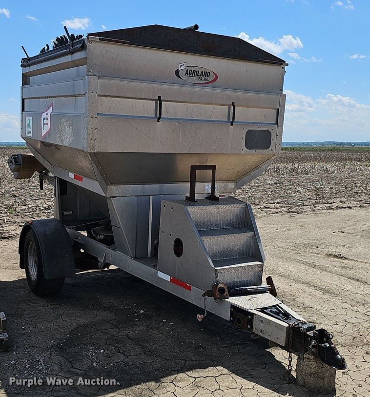 image for item DP6422 Unverferth grain cart