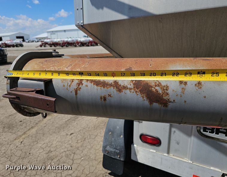 image for item DP6422 Unverferth grain cart