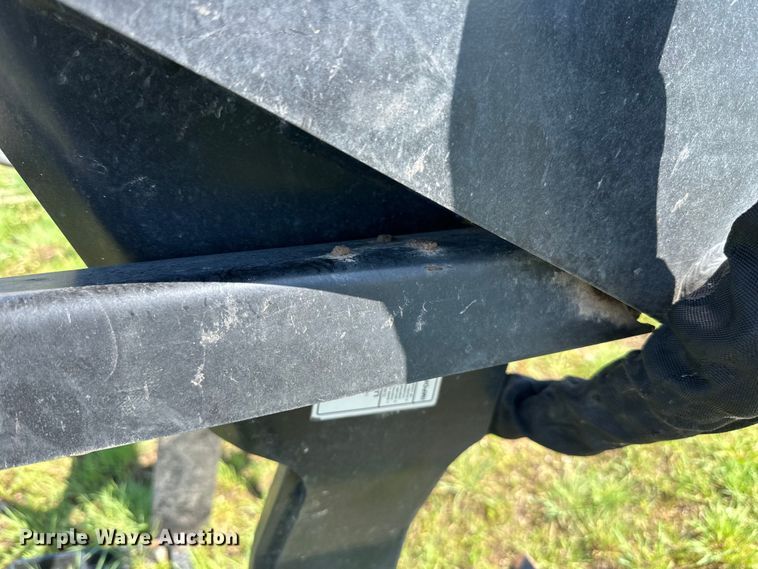 image for item DP8363 Buhler Allied 595 loader