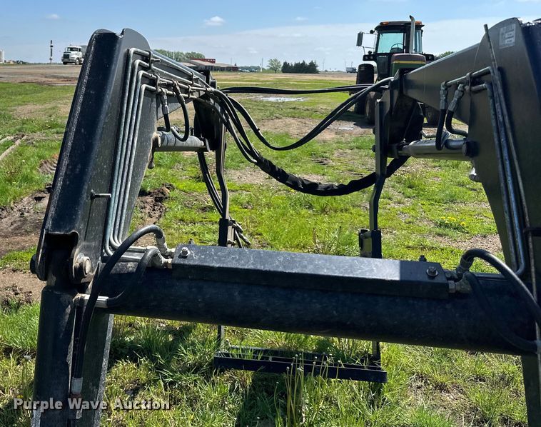 image for item DP8363 Buhler Allied 595 loader