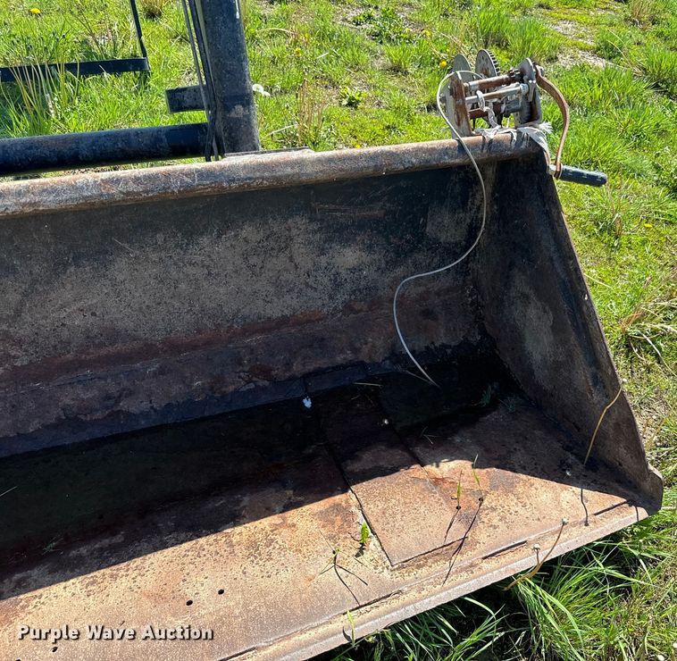 image for item DP8363 Buhler Allied 595 loader