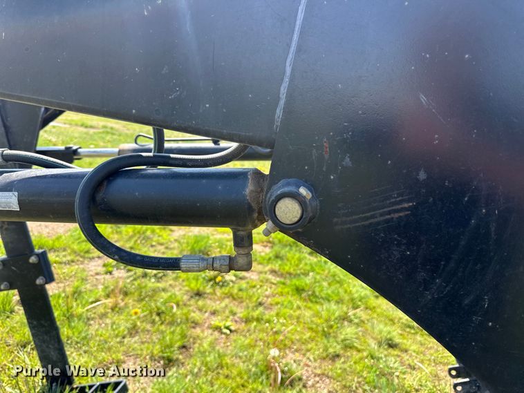 image for item DP8363 Buhler Allied 595 loader