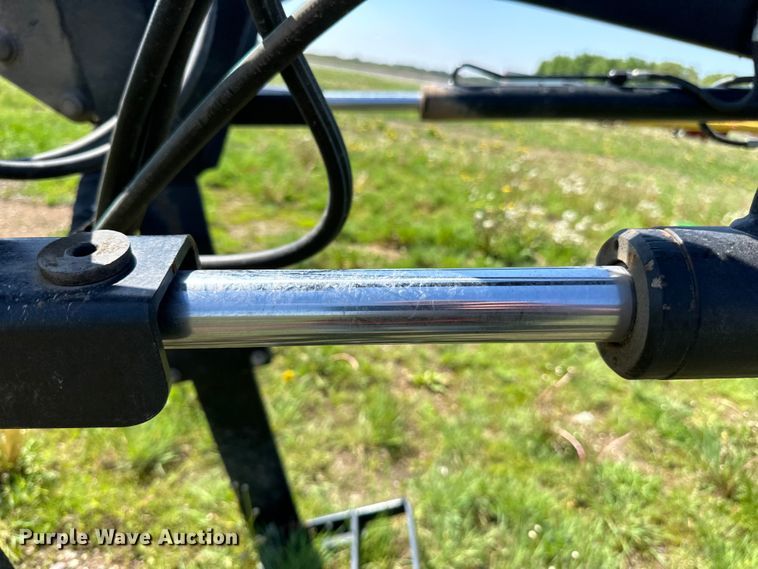 image for item DP8363 Buhler Allied 595 loader