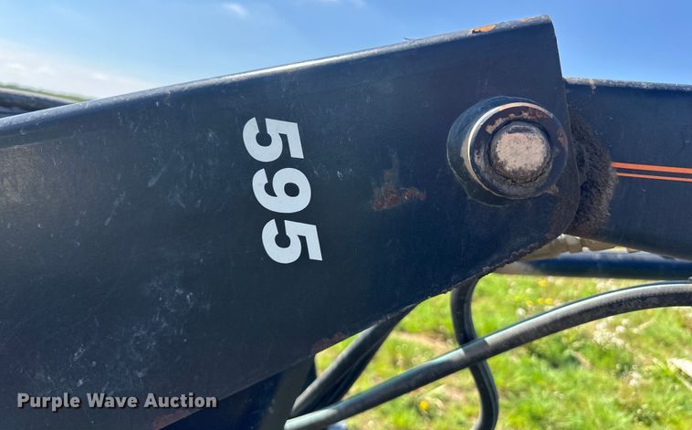 image for item DP8363 Buhler Allied 595 loader