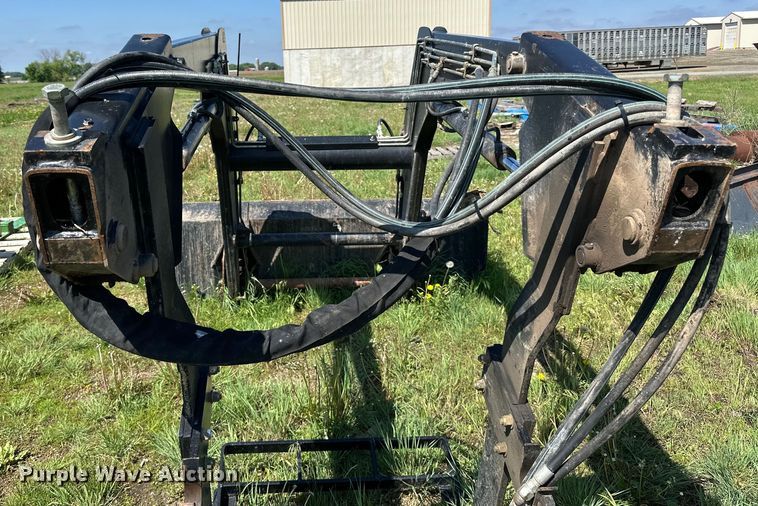 image for item DP8363 Buhler Allied 595 loader