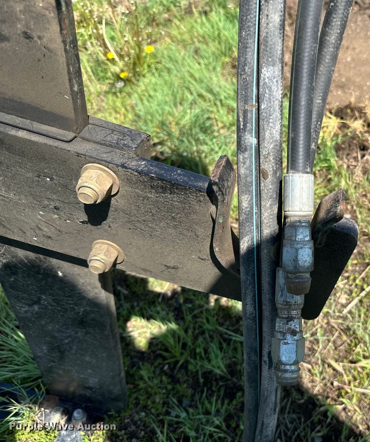 image for item DP8363 Buhler Allied 595 loader