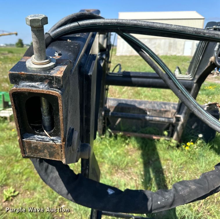 image for item DP8363 Buhler Allied 595 loader