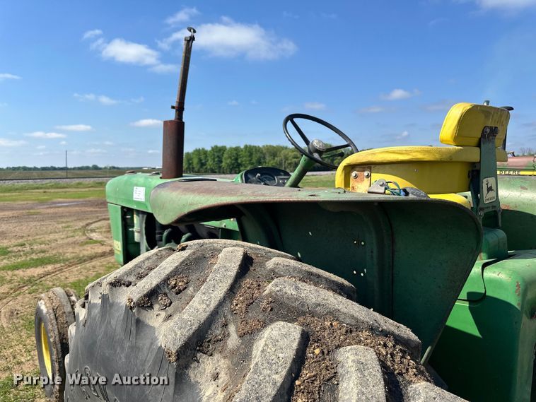 image for item DP8365 1971 John Deere 4020 tractor
