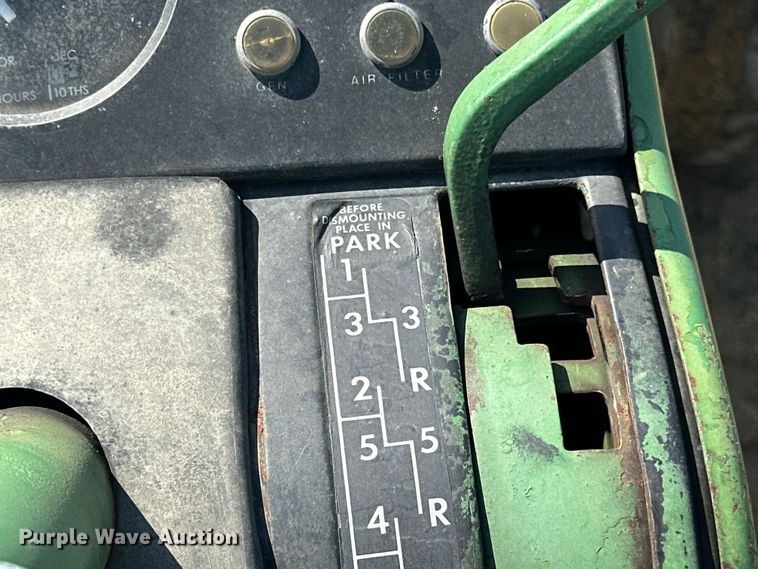 image for item DP8365 1971 John Deere 4020 tractor