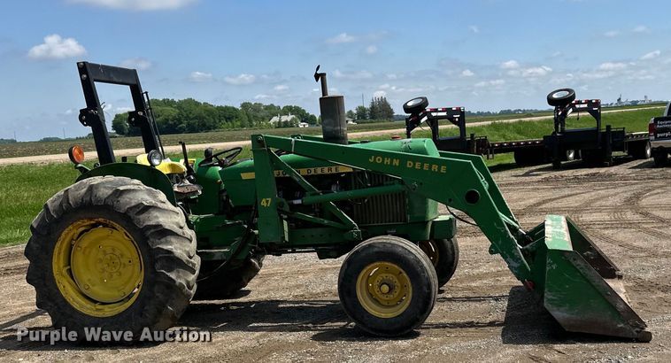image for item DP8371 1980 John Deere 2640 tractor