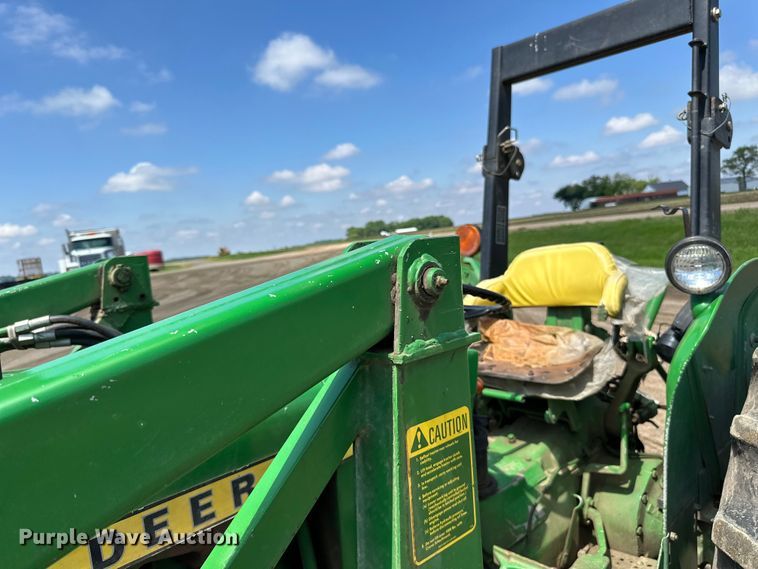 image for item DP8371 1980 John Deere 2640 tractor