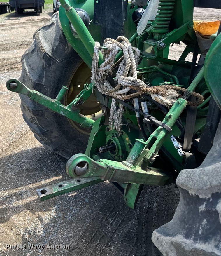 image for item DP8371 1980 John Deere 2640 tractor