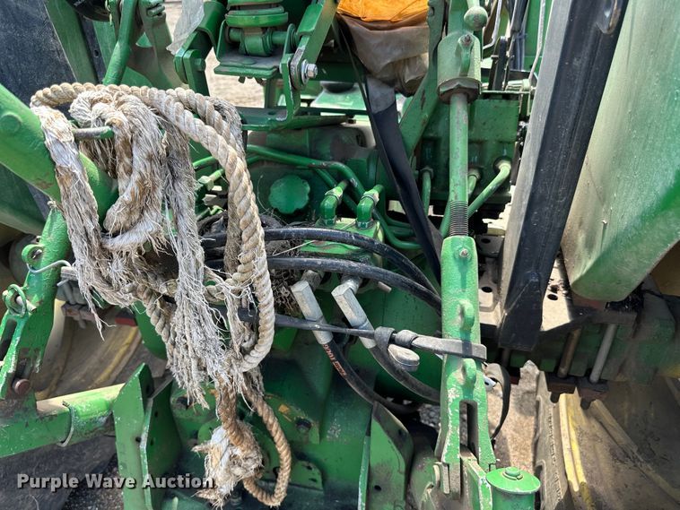 image for item DP8371 1980 John Deere 2640 tractor