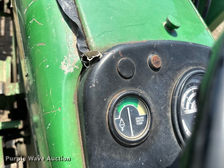 image for item DP8371 1980 John Deere 2640 tractor