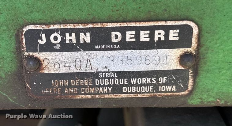 image for item DP8371 1980 John Deere 2640 tractor