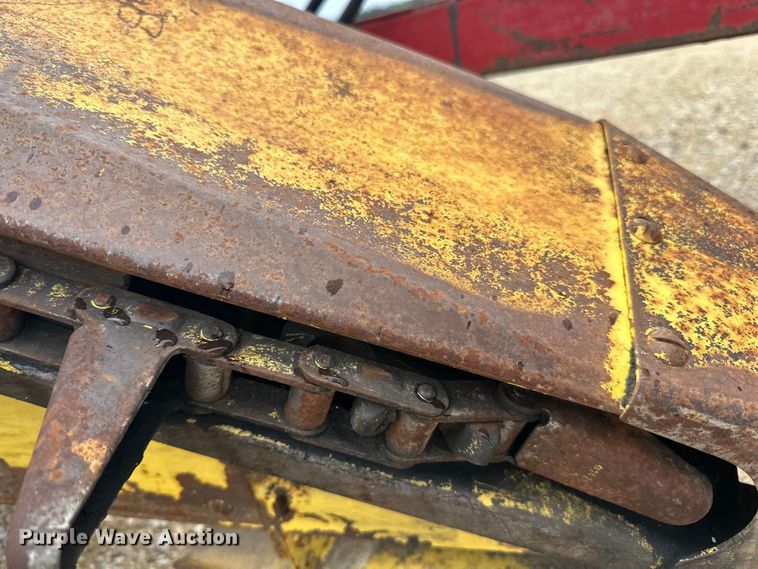 image for item DP8386 New Holland  880R2 forage harvester