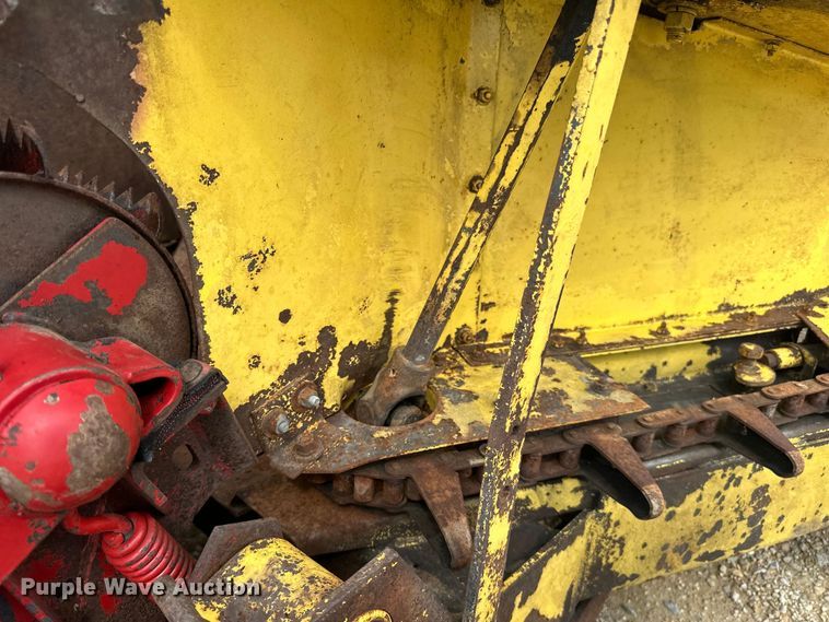 image for item DP8386 New Holland  880R2 forage harvester