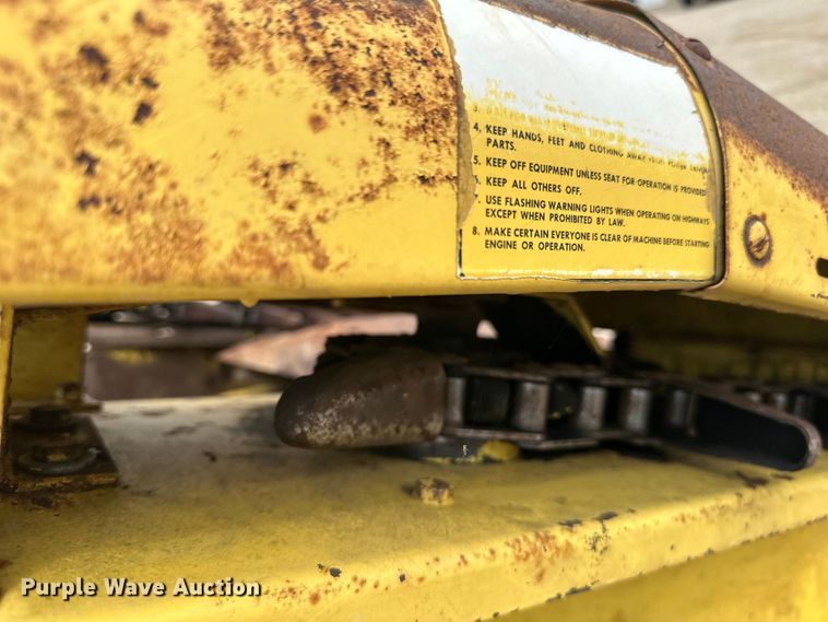 image for item DP8386 New Holland  880R2 forage harvester