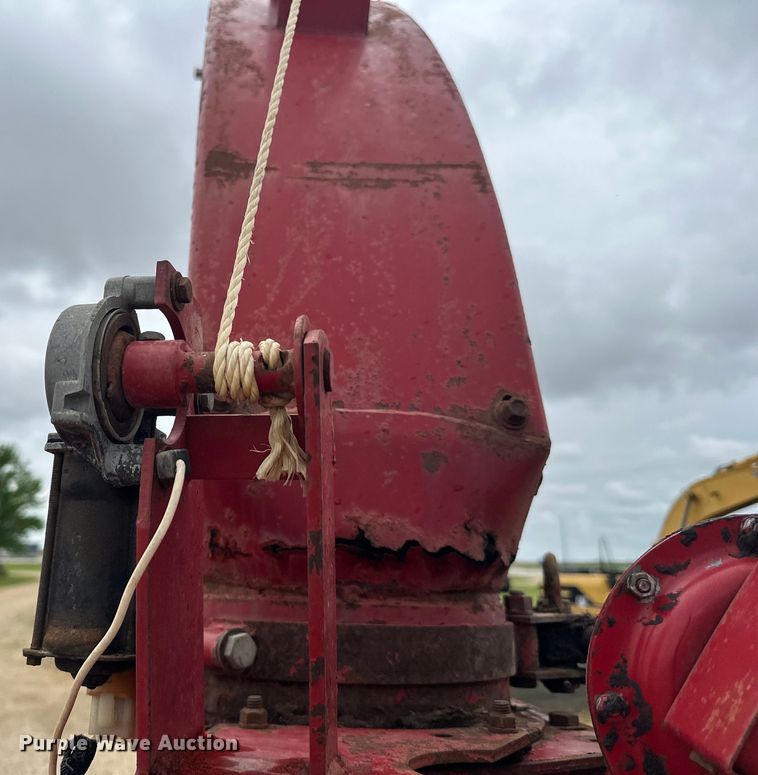 image for item DP8386 New Holland  880R2 forage harvester