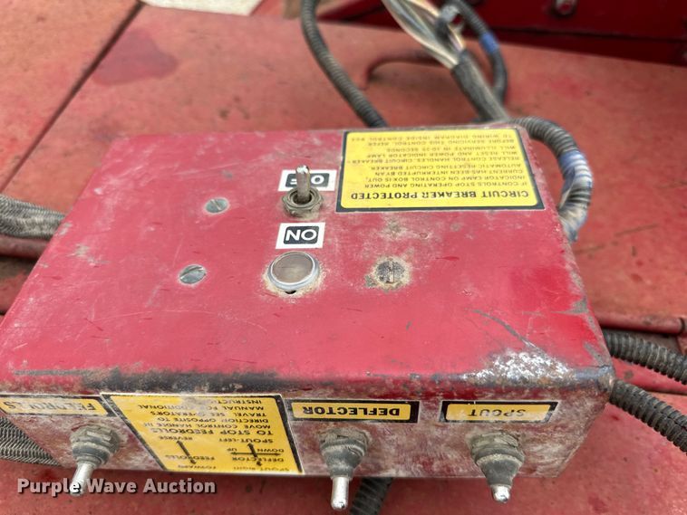 image for item DP8386 New Holland  880R2 forage harvester