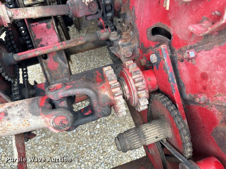 image for item DP8386 New Holland  880R2 forage harvester