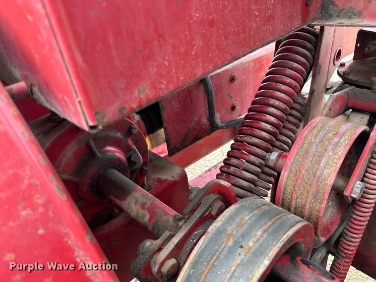 image for item DP8386 New Holland  880R2 forage harvester