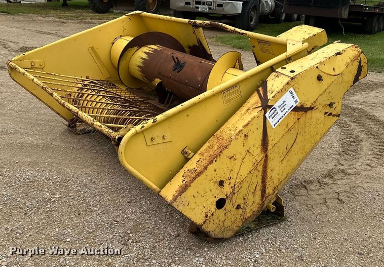 image for item DP8387 New Holland  880W pickup head