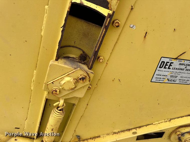 image for item DP8387 New Holland  880W pickup head