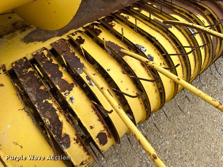 image for item DP8387 New Holland  880W pickup head