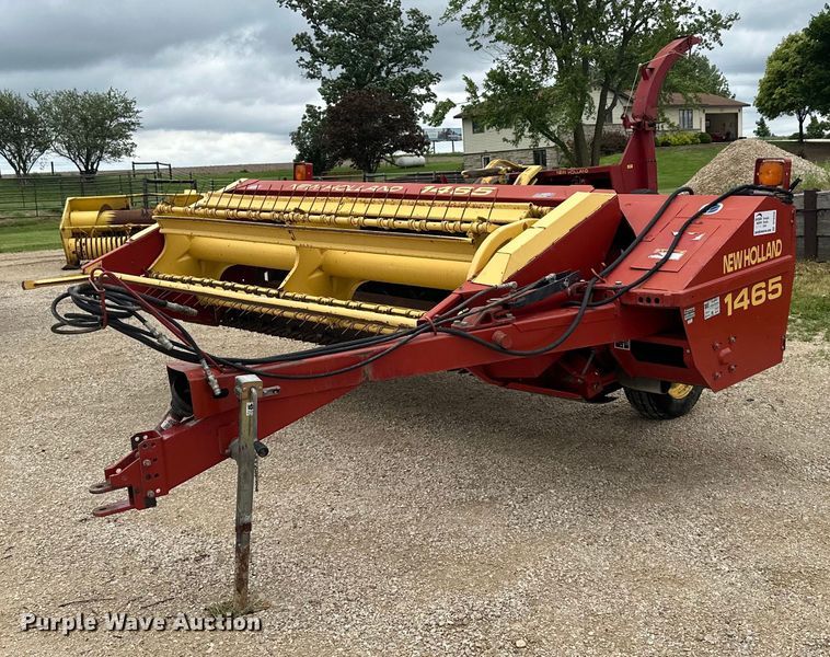 image for item DP8388 New Holland  1465 swather / windrower