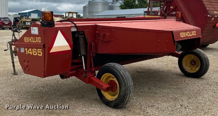 image for item DP8388 New Holland  1465 swather / windrower