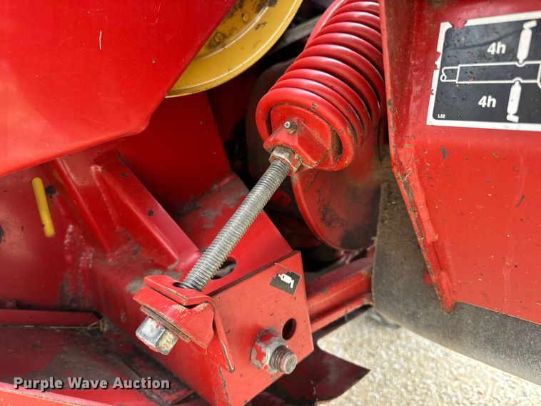 image for item DP8388 New Holland  1465 swather / windrower