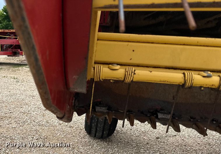 image for item DP8388 New Holland  1465 swather / windrower