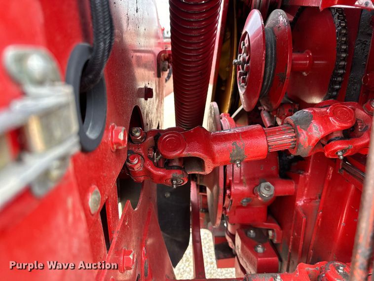 image for item DP8388 New Holland  1465 swather / windrower