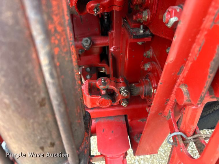 image for item DP8388 New Holland  1465 swather / windrower