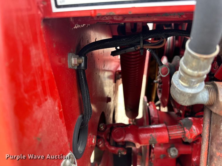 image for item DP8388 New Holland  1465 swather / windrower