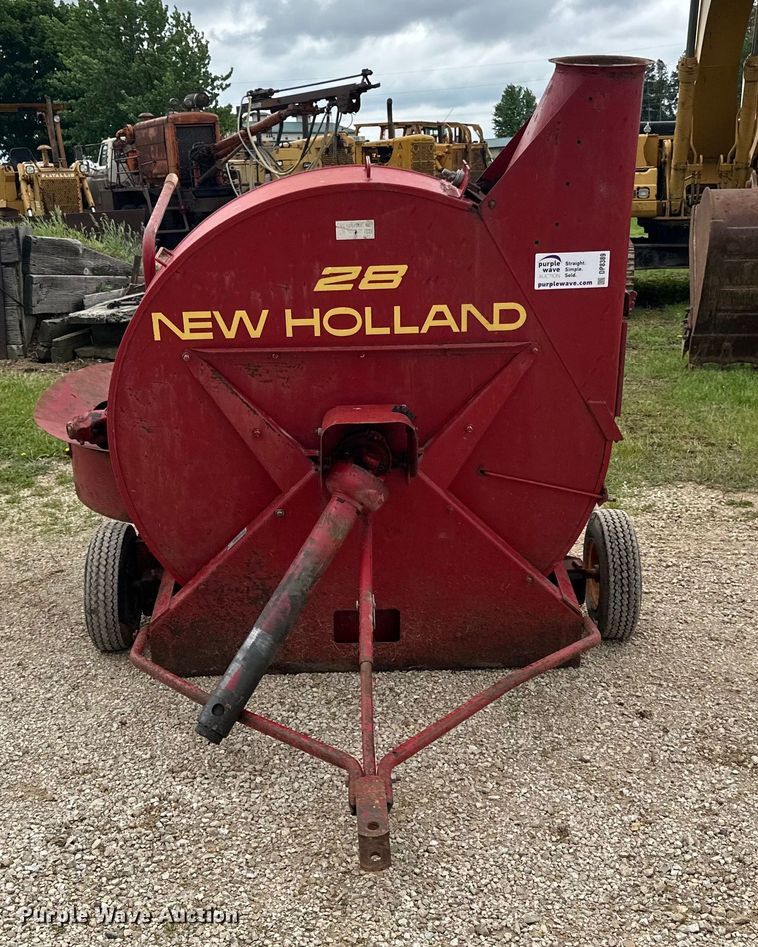 image for item DP8389 New Holland  28 silage blower