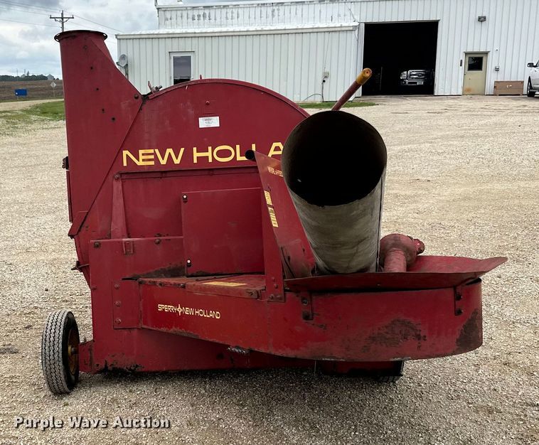 image for item DP8389 New Holland  28 silage blower