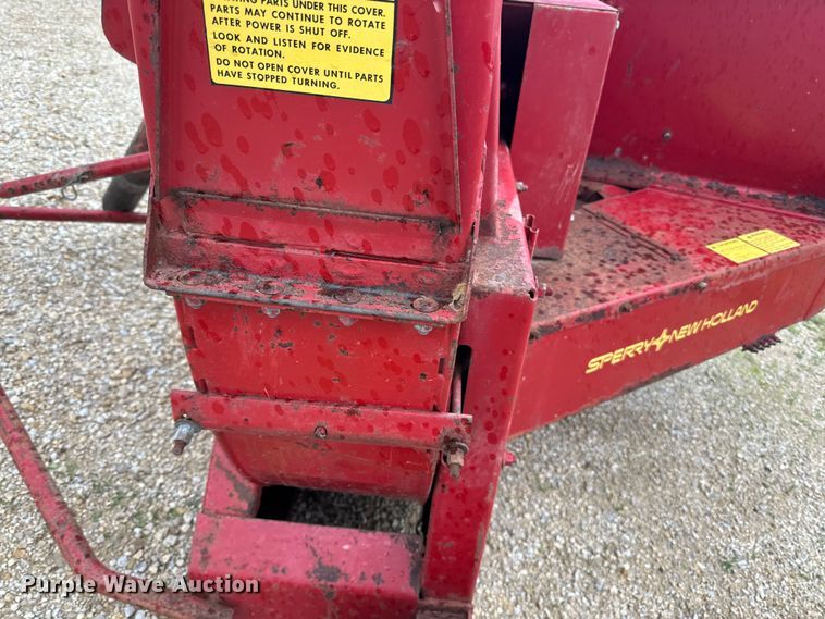 image for item DP8389 New Holland  28 silage blower