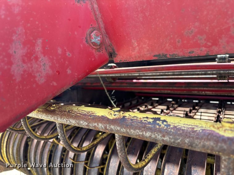 image for item DP8390 New Holland  851 round baler