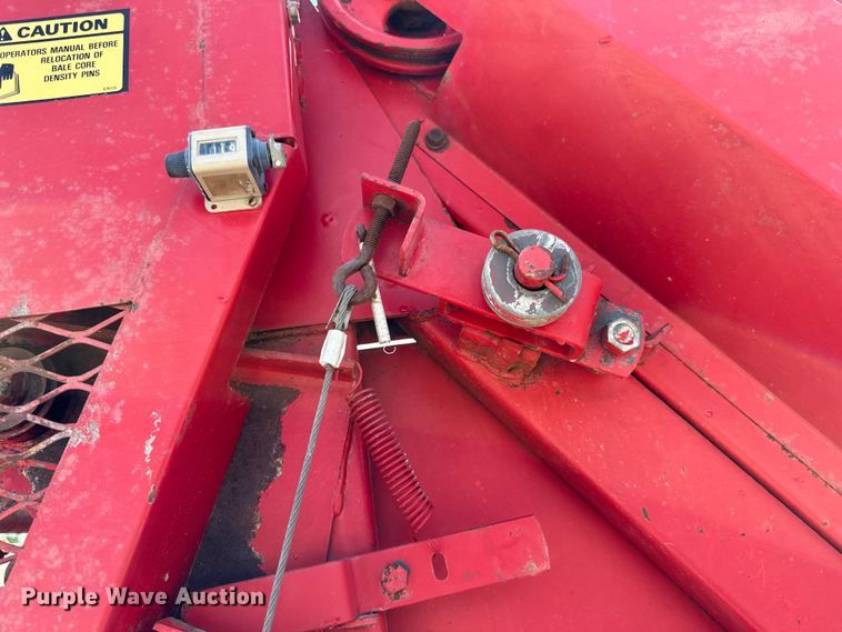 image for item DP8390 New Holland  851 round baler