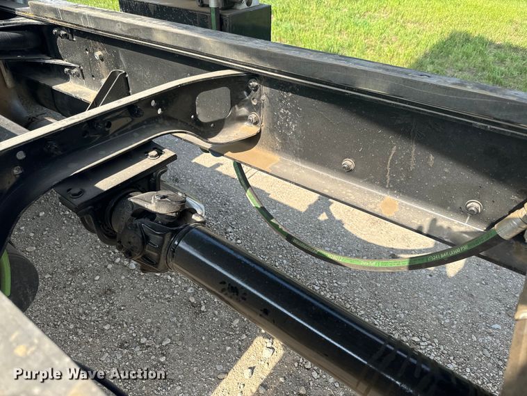 image for item DQ6775 2008 Freightliner Business Class M2  grain truck