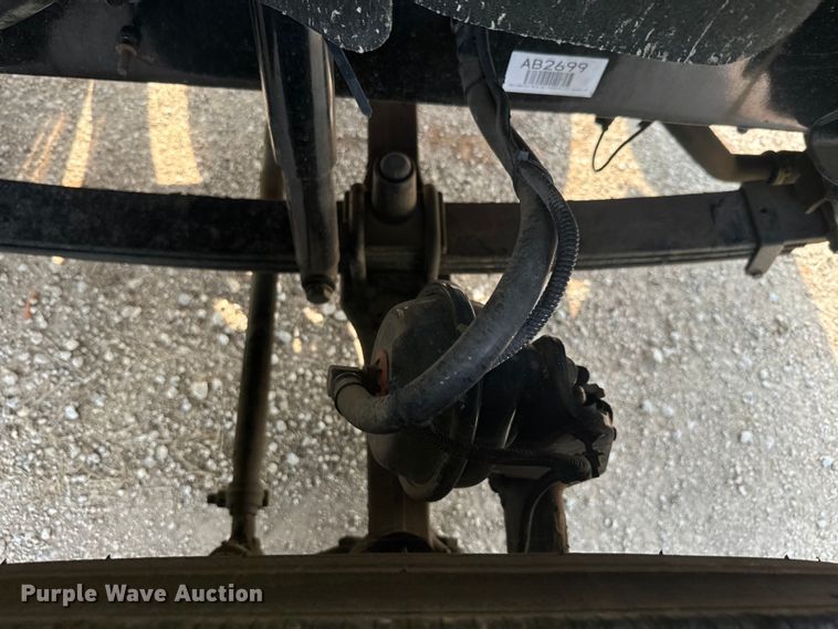 image for item DQ6775 2008 Freightliner Business Class M2  grain truck