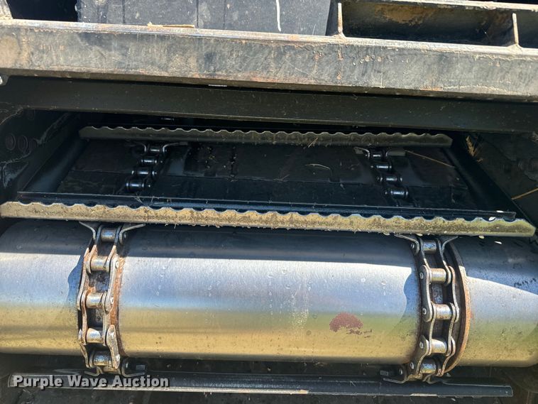 image for item DQ6788 1993 Gleaner R-52 combine