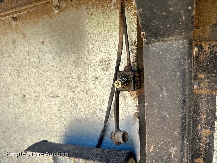 image for item DQ6789 Agco 400 rigid head