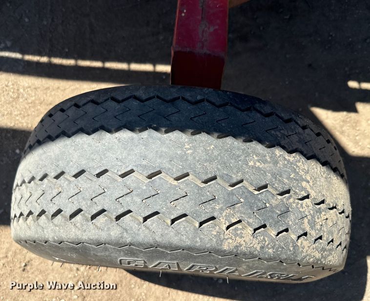 image for item DQ6789 Agco 400 rigid head