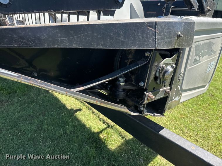 image for item DQ6790 Agco rigid head