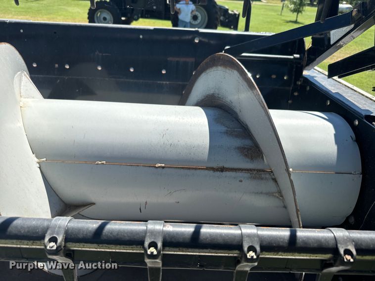 image for item DQ6790 Agco rigid head