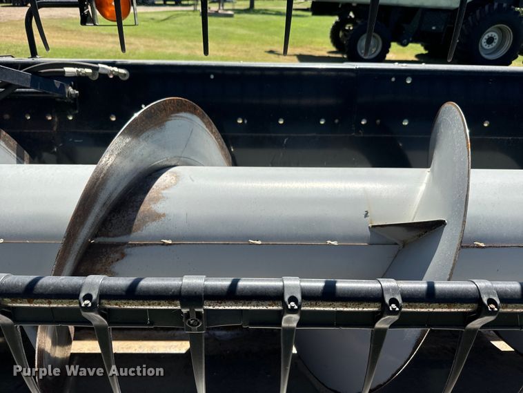 image for item DQ6790 Agco rigid head